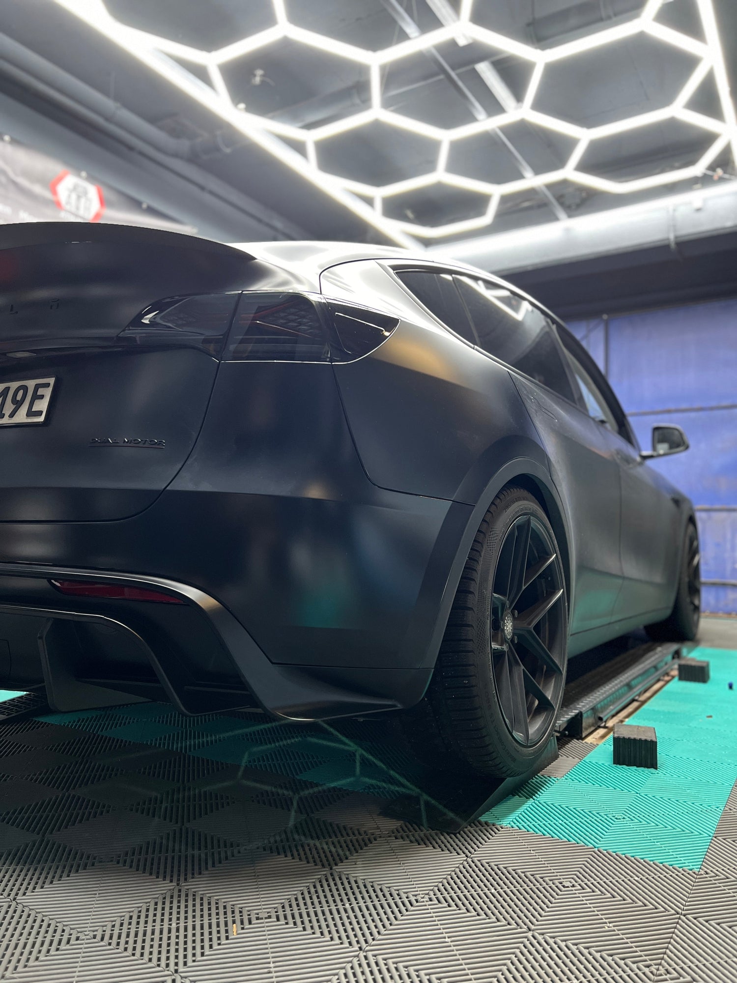 LED Rückleuchten Tesla Model Y mit Animation SilentDrive.de