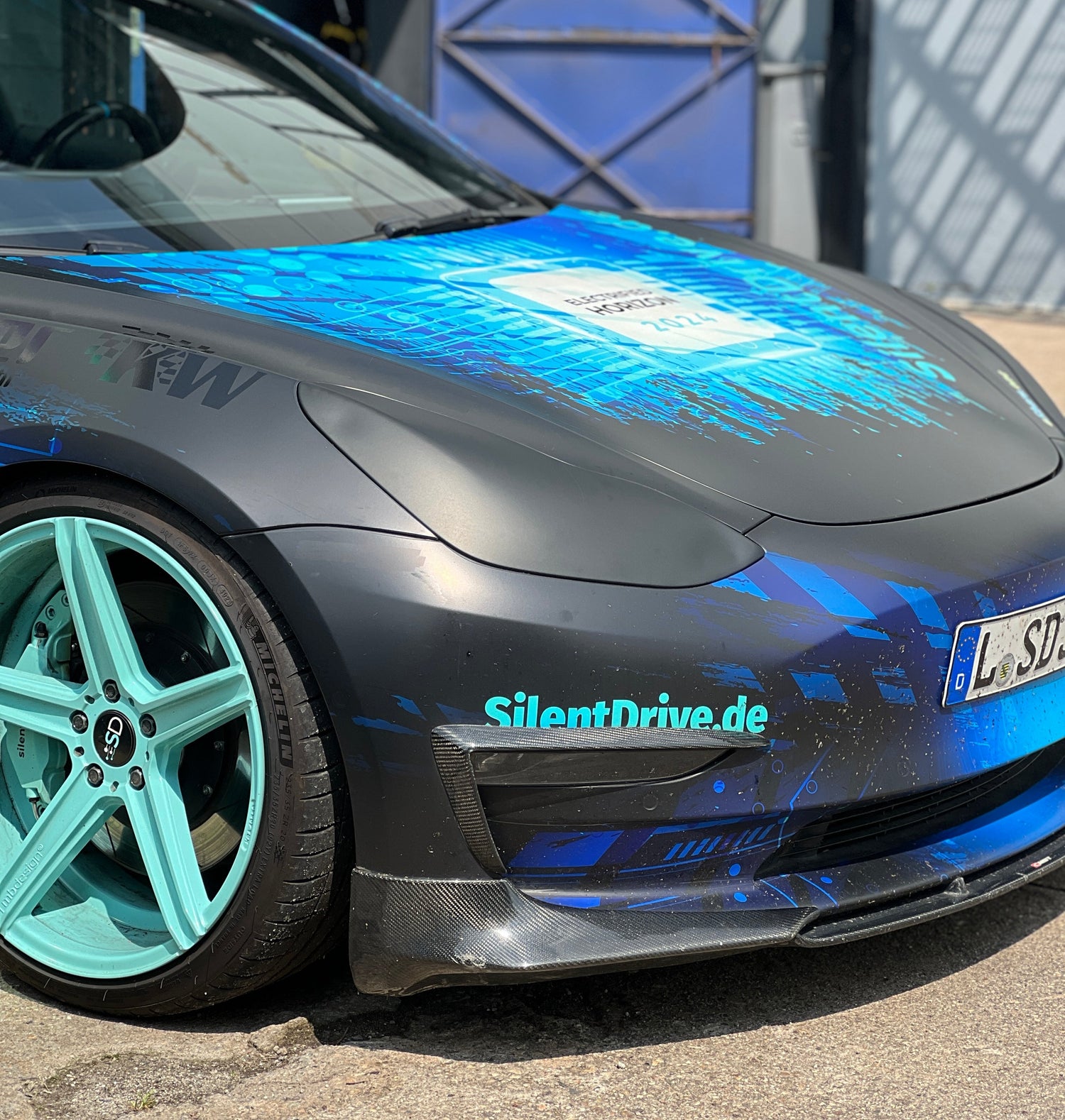 Tesla Model 3 / Y Scheinwerfer Cover SilentDrive.de