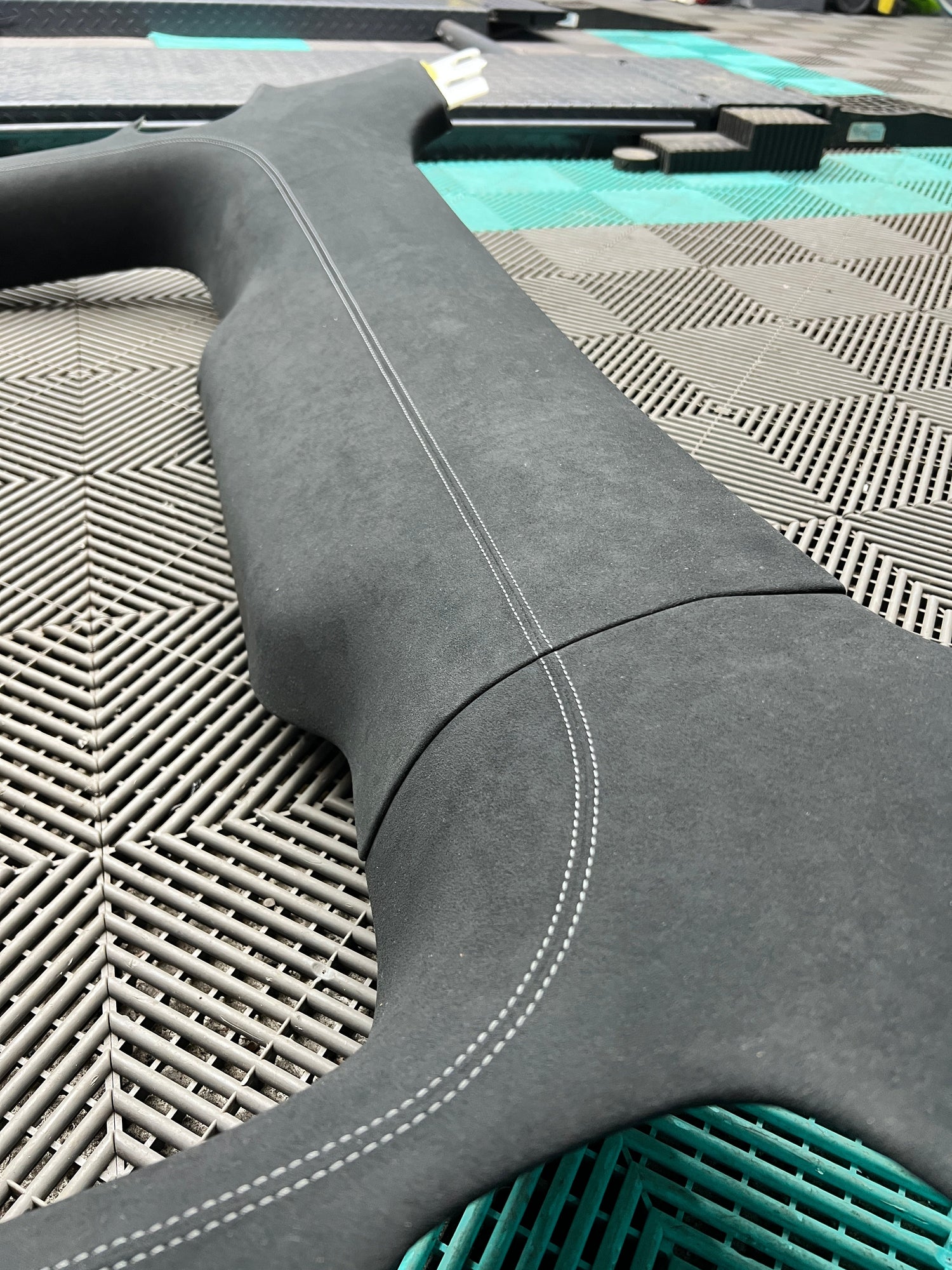 Alcantara / Dinamica Dachhimmel Tesla Model 3 / Y SilentDrive.de