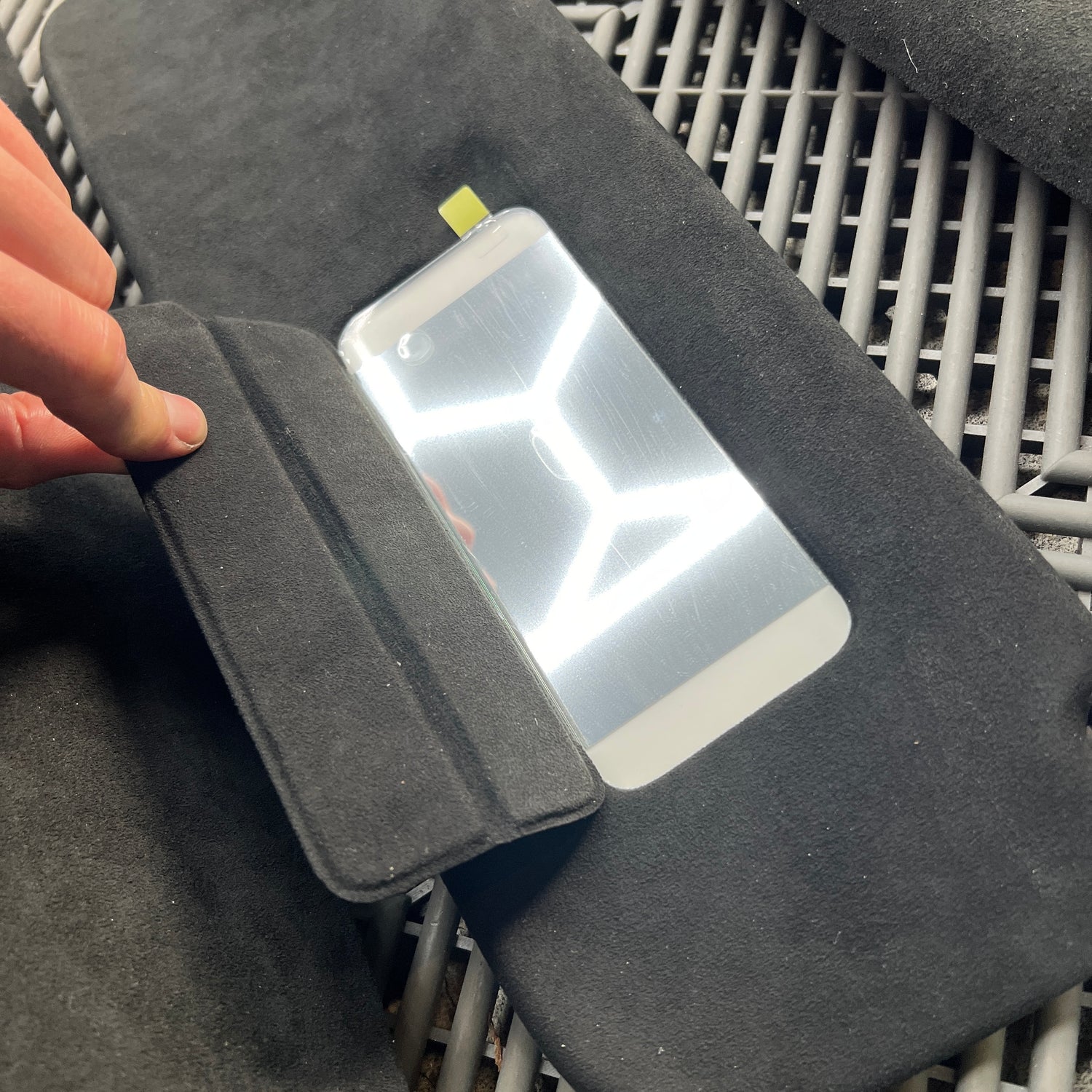 Alcantara Dachhimmel Tesla Model 3 / Y SilentDrive.de