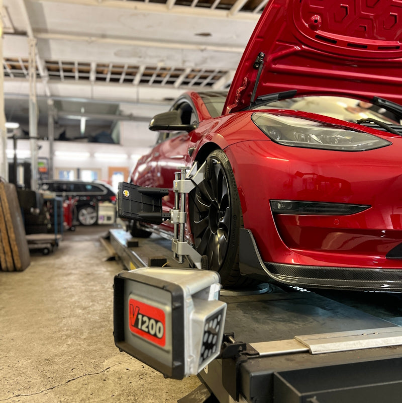 Achsvermessung Tesla Model S / 3 / X / Y Standort Leipzig SilentDrive