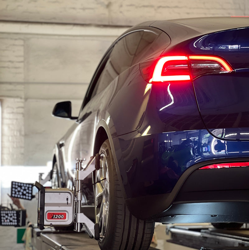 Achsvermessung Tesla Model S / 3 / X / Y Standort Leipzig SilentDrive