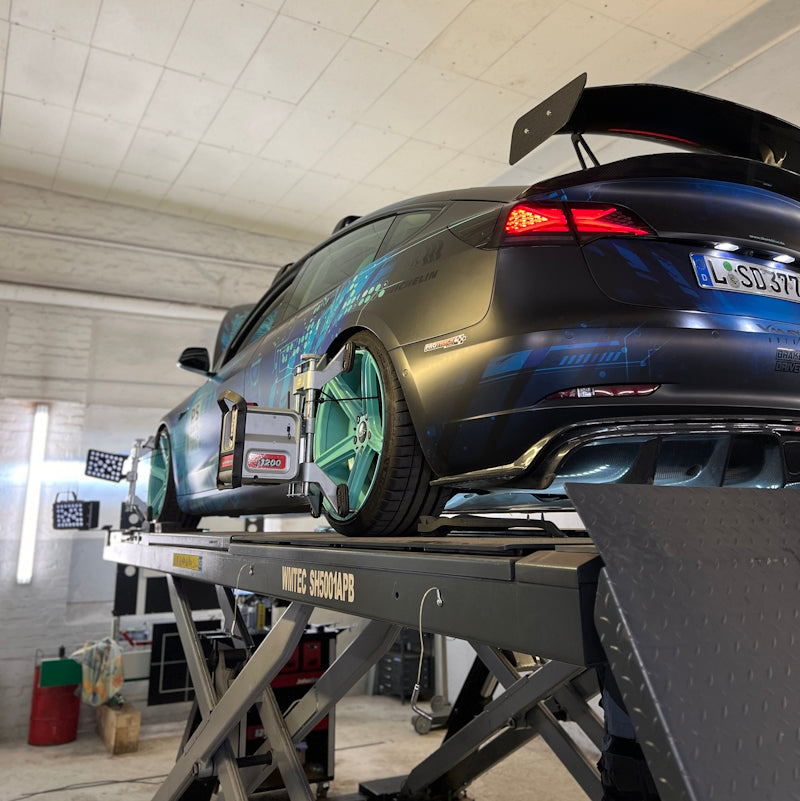 Achsvermessung Tesla Model S / 3 / X / Y Standort Leipzig SilentDrive