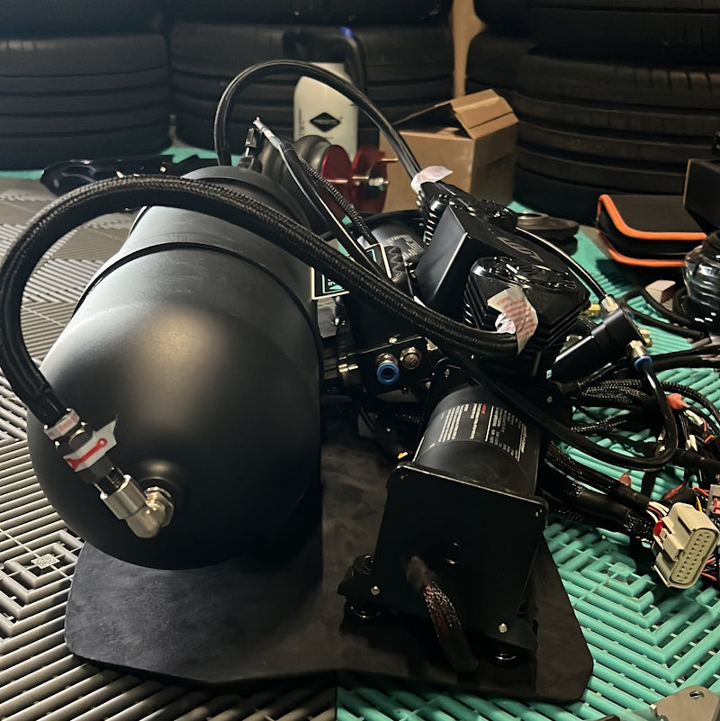 Grundplatte Frunk Tesla Model 3 / Y für Luftfahrwerk Umbau SilentDrive.de