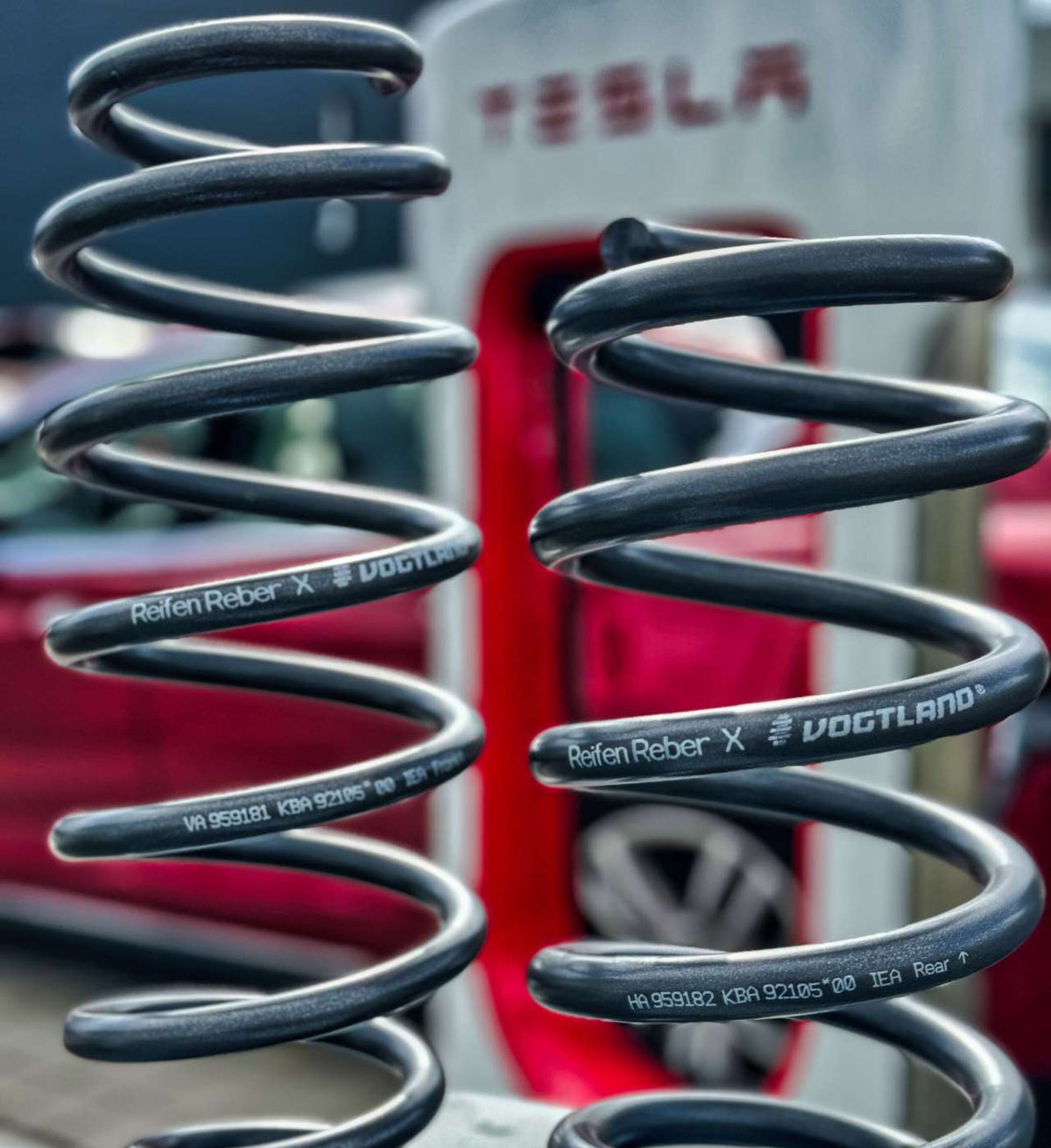 Vogtland Feder Tieferlegung 50mm Tesla Model Y Ultradeep Reber