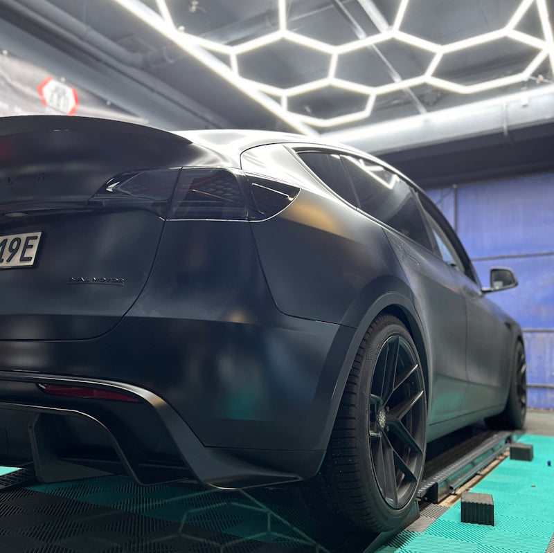 DIY Folie zur Abdunklung des Ladeports / Seitenreflektor