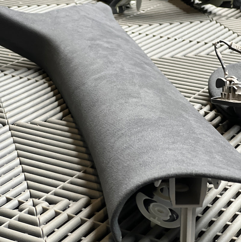 Alcantara Dachhimmel Tesla Model 3 / Y SilentDrive.de