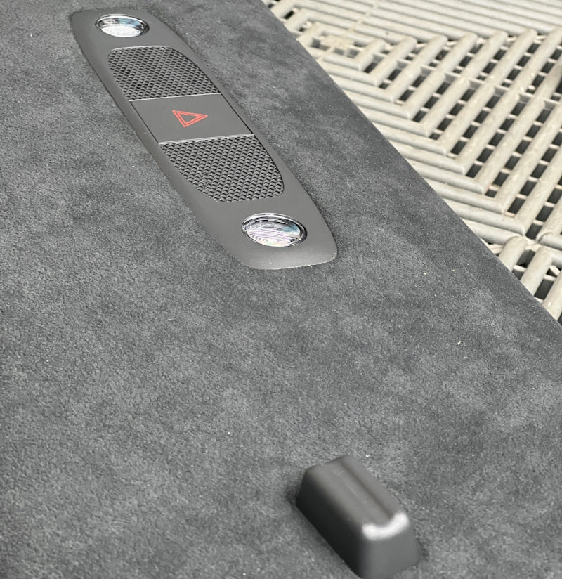 Alcantara Dachhimmel Tesla Model 3 / Y SilentDrive.de