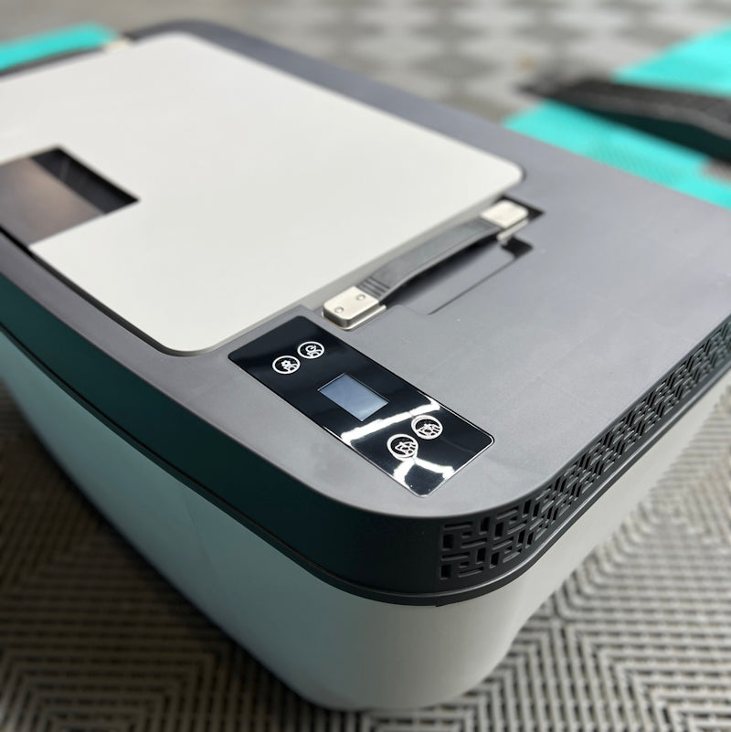 Tesla Model Y Kühlschrank für die Mittelkonsole hinten SilentDrive