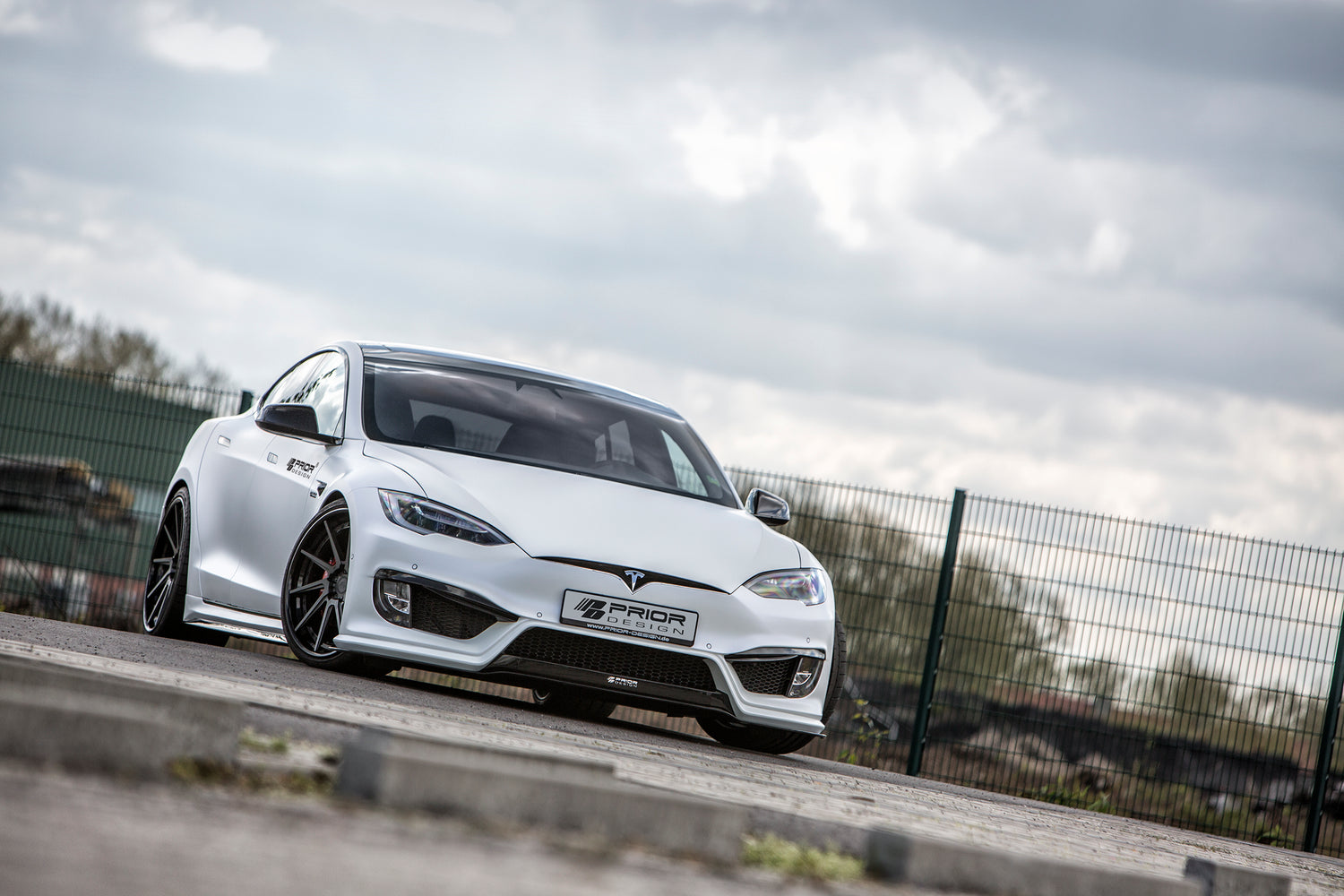 PRIOR-DESIGN PD-S1000 Aero-Kit für Tesla Model S
