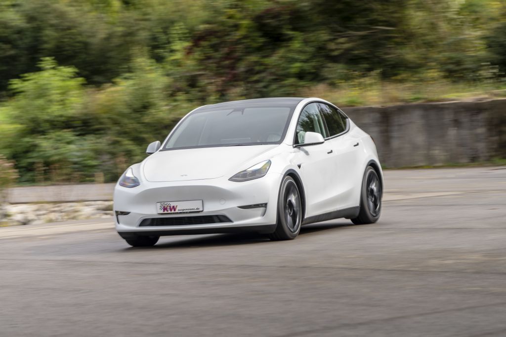 Tesla Model Y KW V3 Gewindefahrwerk KW Suspension
