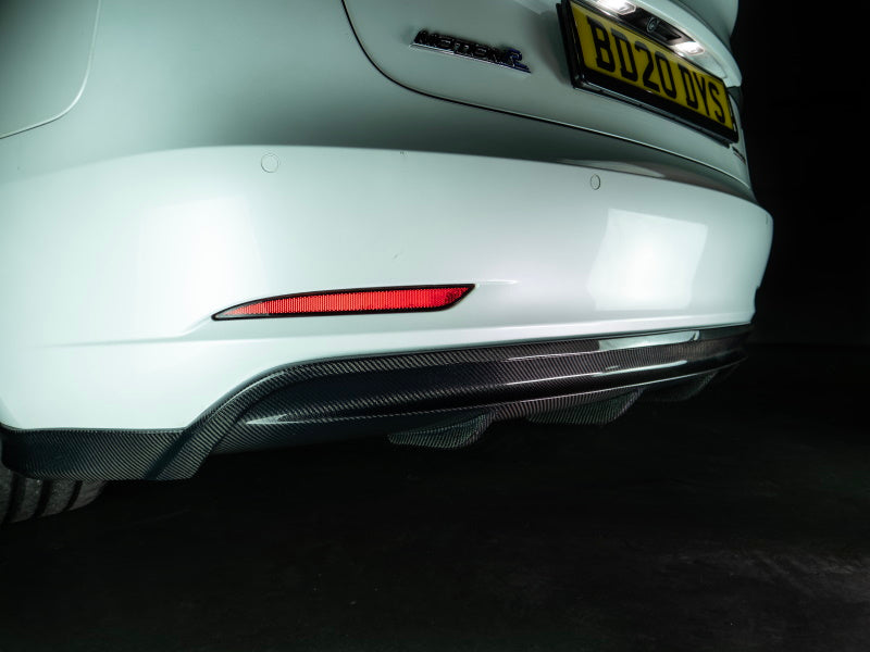 MOTION-R Bodykit Tesla Model 3 mit TÜV Teilegutachten Motion R