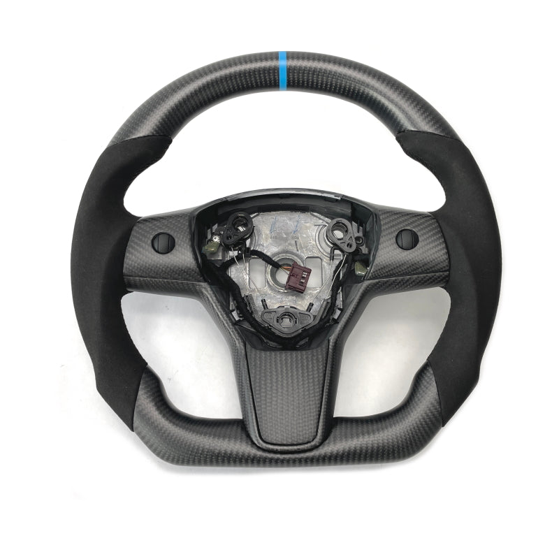 Tesla Model 3 Individuelles Lenkrad SilentDrive.de