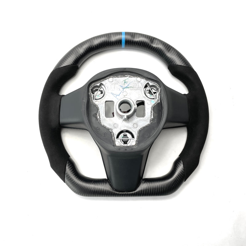 Tesla Model 3 Individuelles Lenkrad SilentDrive.de