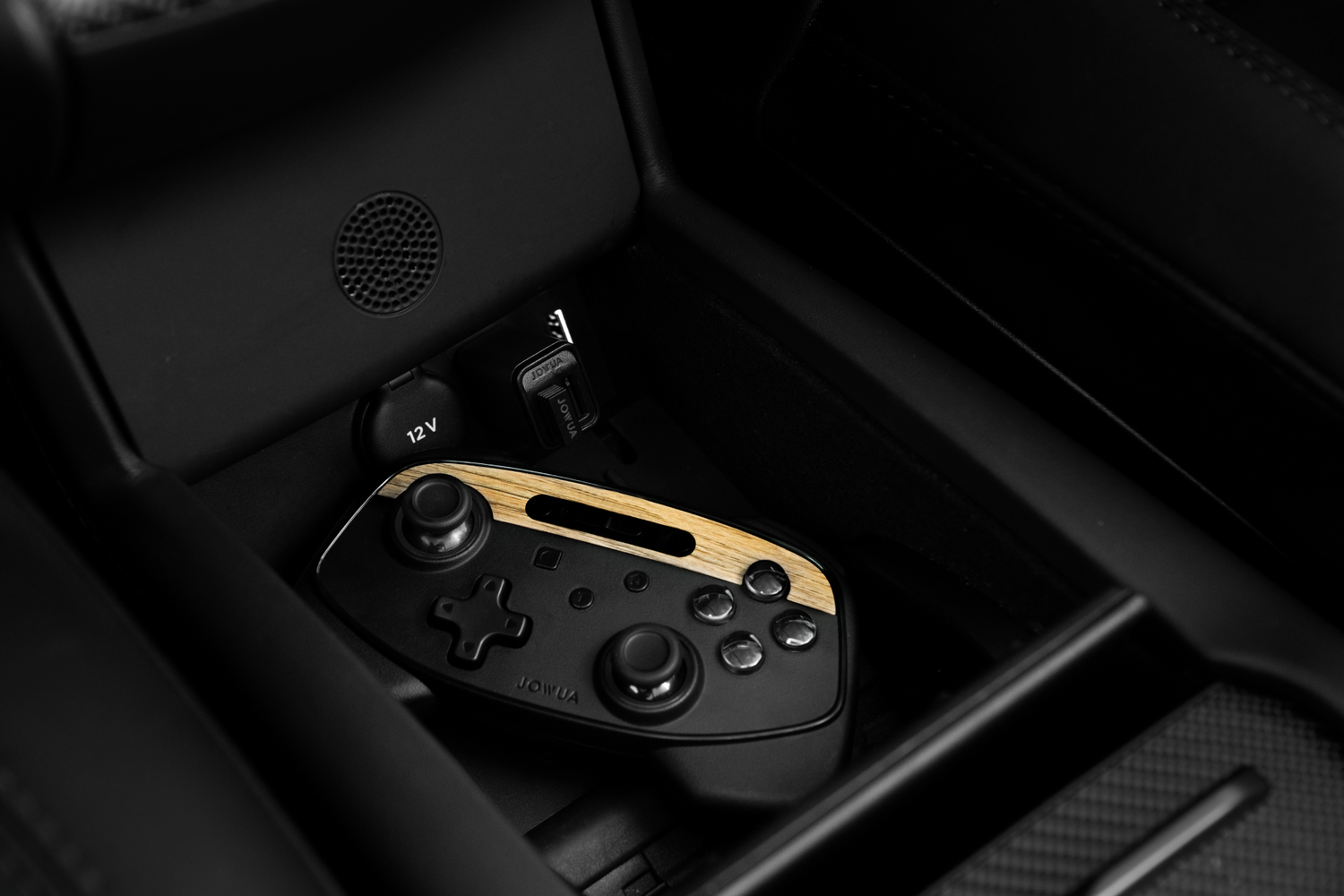 Drahtloser Multi Device Controller für Tesla AMPTech