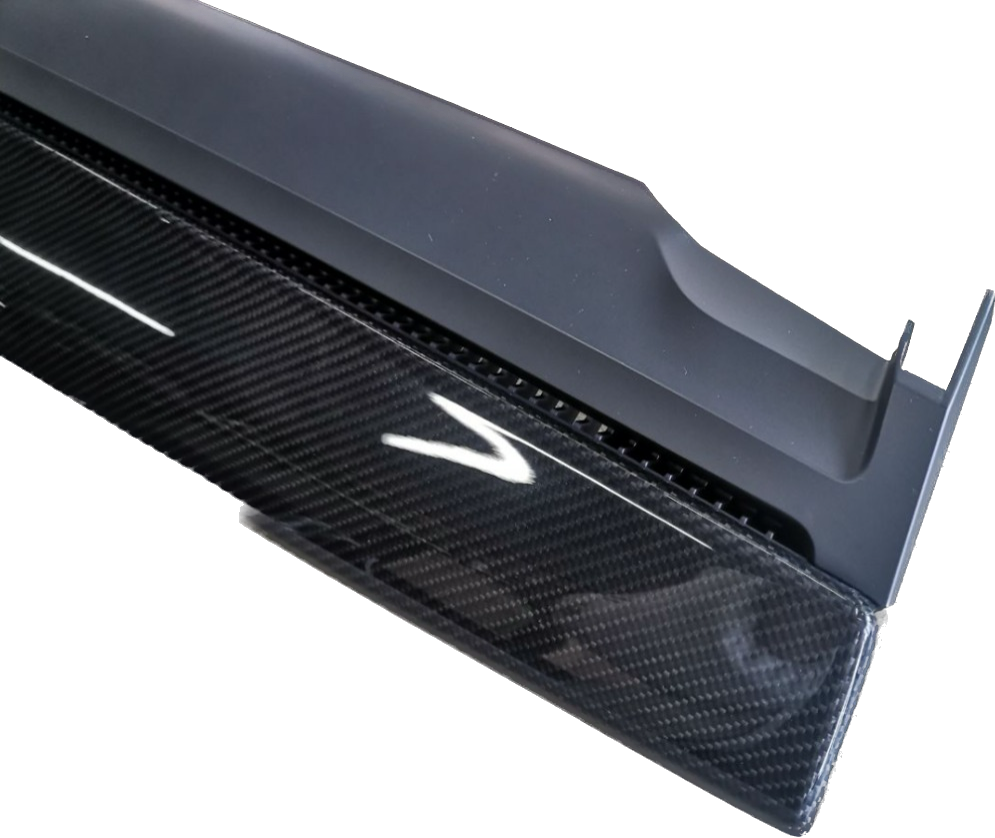 Tesla Model 3 / Y Dashboard und Türleisten Austausch SilentDrive.de