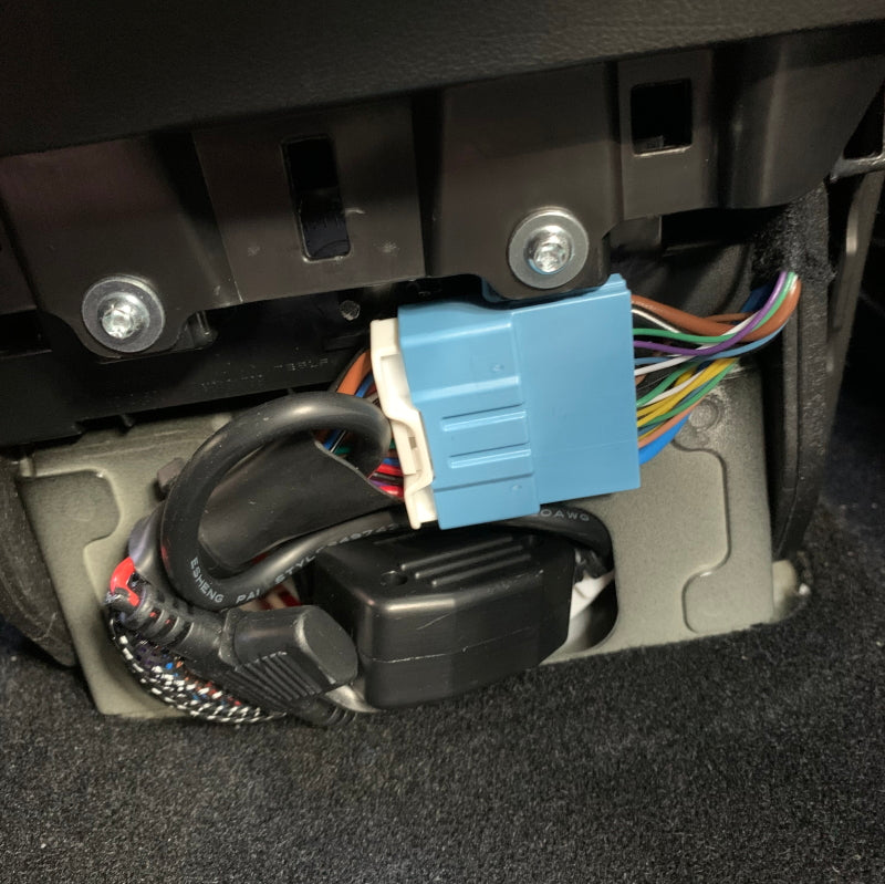 Tesla Model 3 / Y OBD Adapter + Y - Kabel SilentDrive.de