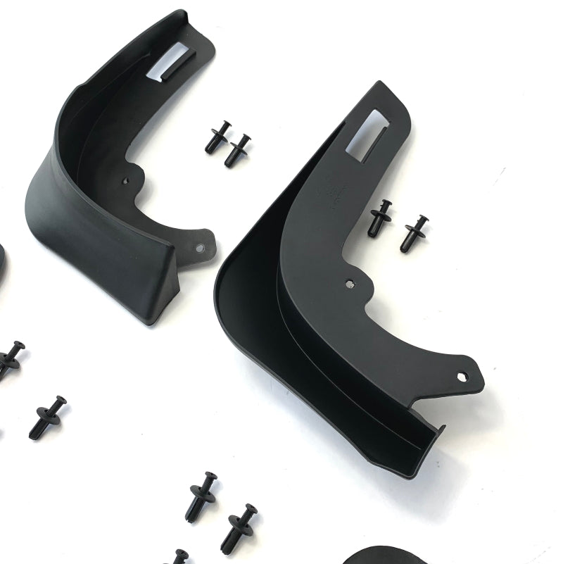 Tesla Model Y Schmutzfänger Set SilentDrive.de