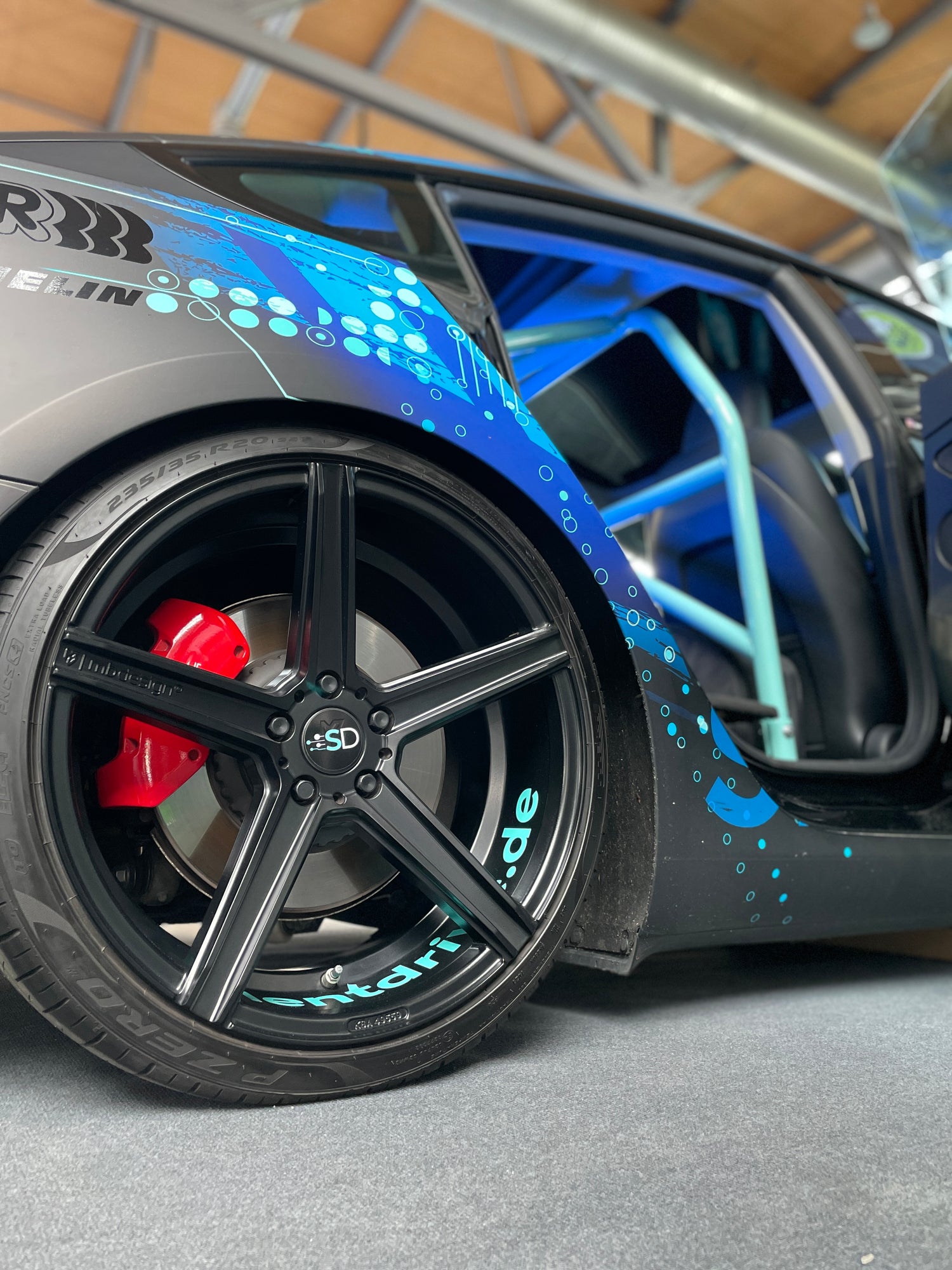 MB Design KV1 für Tesla Model 3 SilentDrive