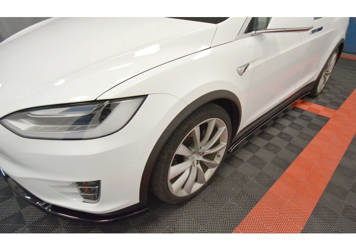 Seitenschweller Ansatz Cup Leisten V.1 für TESLA MODEL X