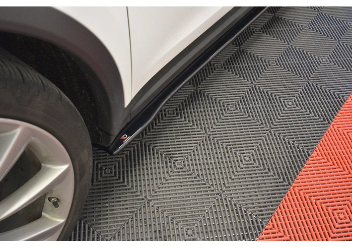 Seitenschweller Ansatz Cup Leisten V.2 für TESLA MODEL X