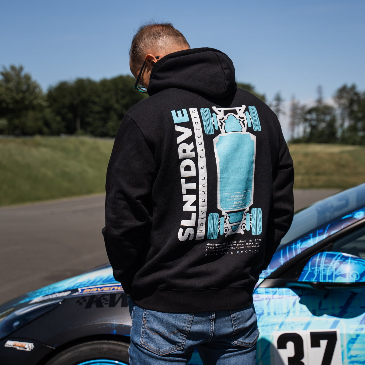 SilentDrive Clothing geht in die 1. Runde