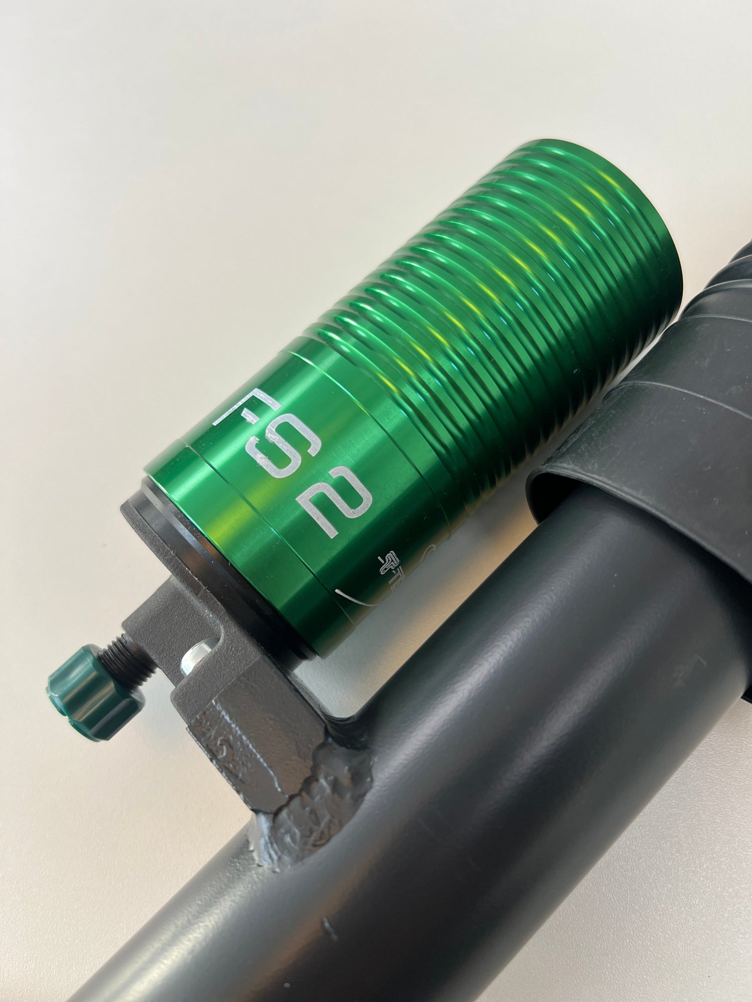 TEIN FS2 Gewindefahrwerk Tesla Model 3 / Y SilentDrive.de