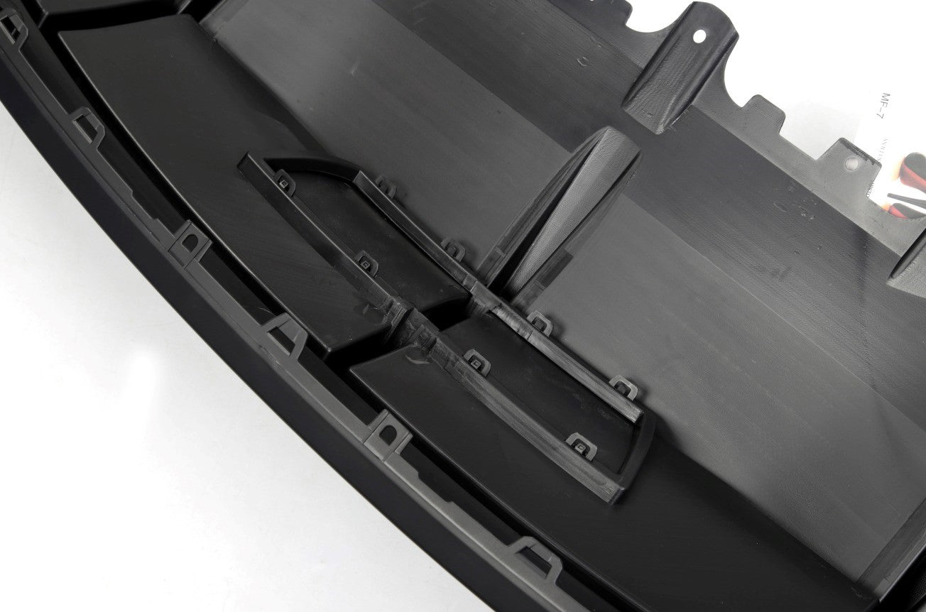 Tesla Model Y Heckdiffusor mit AHK Öffnung SilentDrive.de