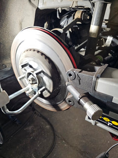 Abdrehen der Bremsscheiben SilentDrive.de
