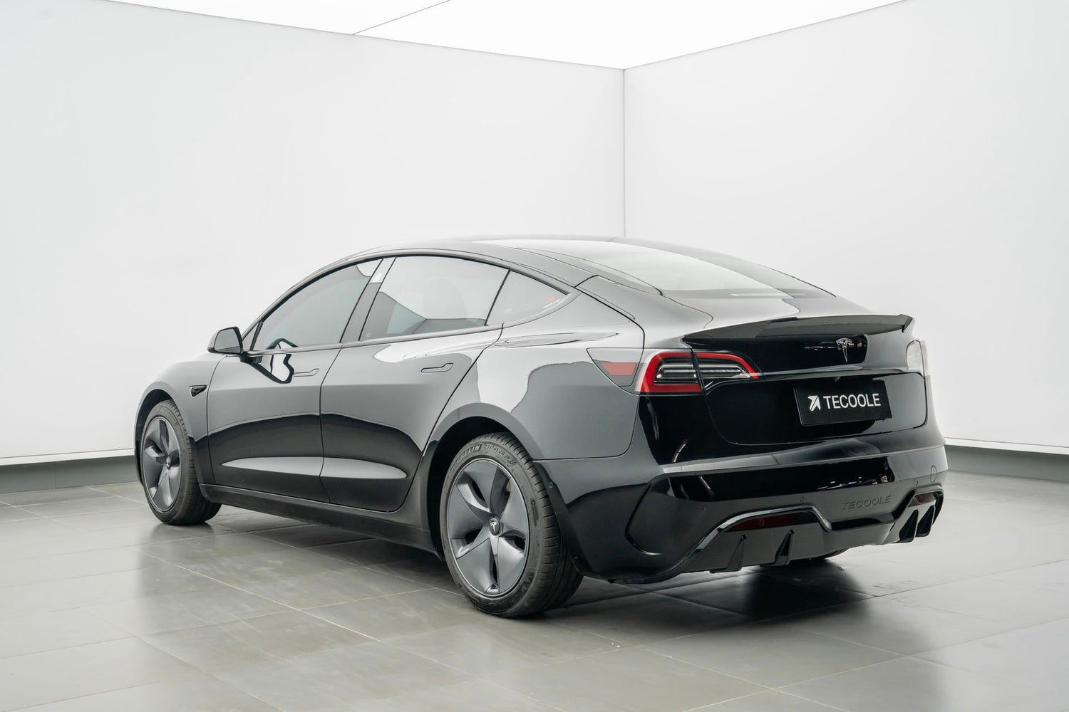 Tecoole BodyKit (Stosstangen) Tesla Model 3 Refresh SilentDrive.de
