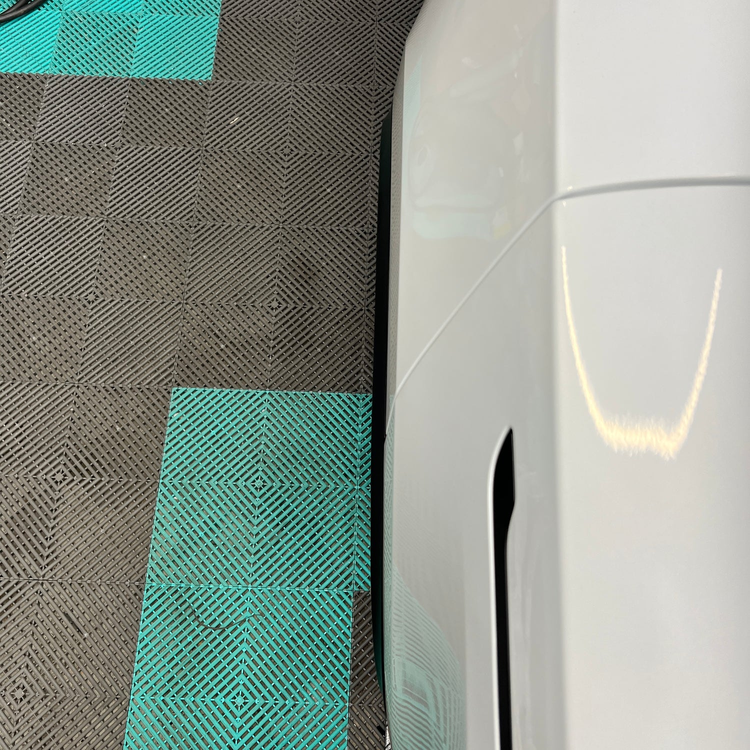 Tesla Model Y Verbreiterung OEM Style SilentDrive.de