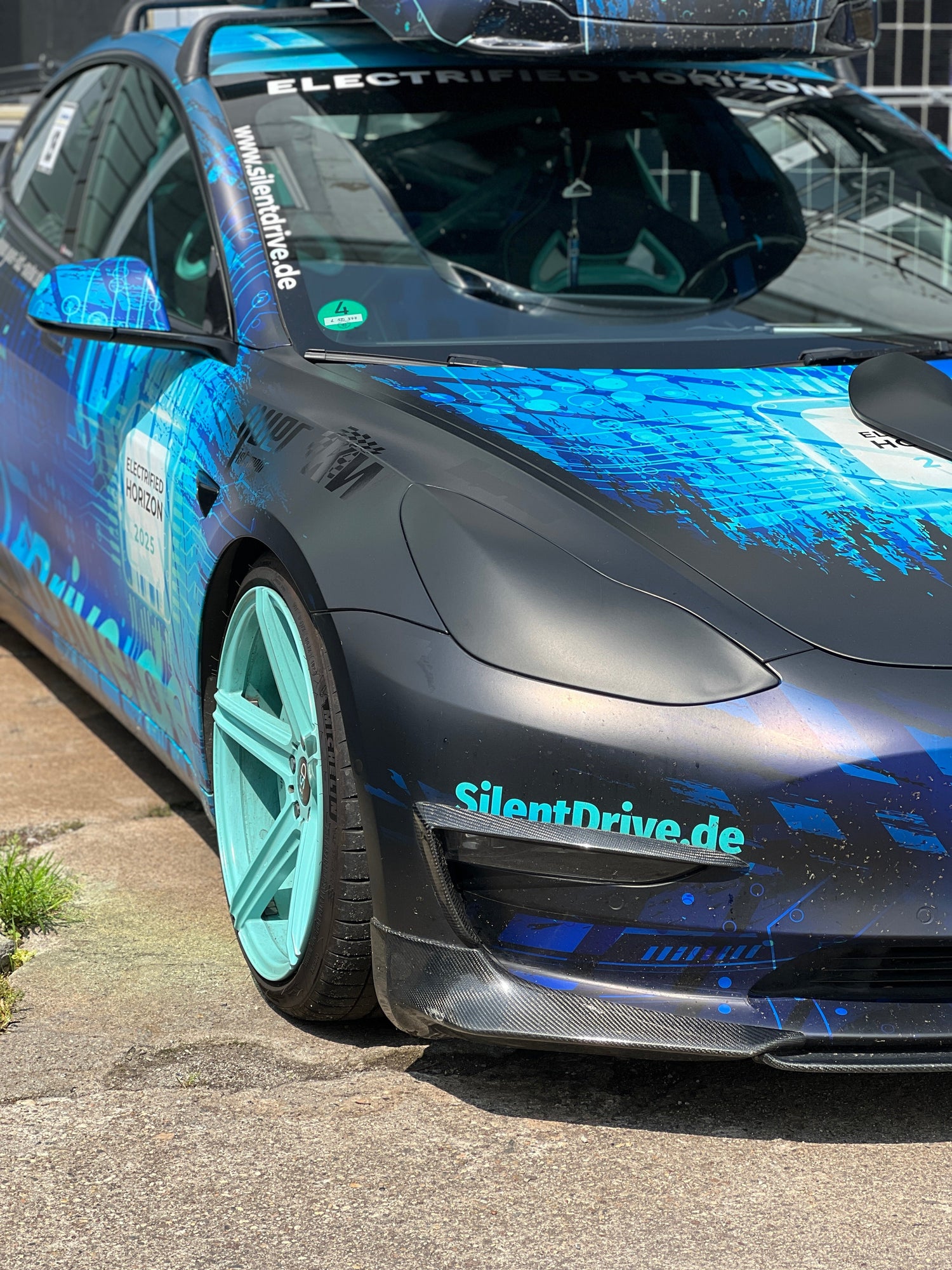 Tesla Model 3 / Y Scheinwerfer Cover SilentDrive.de