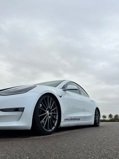 Airide Paket "SilentDeepDrive" by Airlift für Tesla Model 3 SilentDrive.de