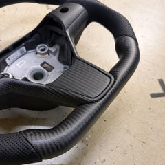Tesla Model 3 / Y Alcantara Lenkrad SilentDrive.de