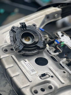 Tesla Model 3 / Y Sitzbezug / Polster "Highland Performance" Style SilentDrive.de