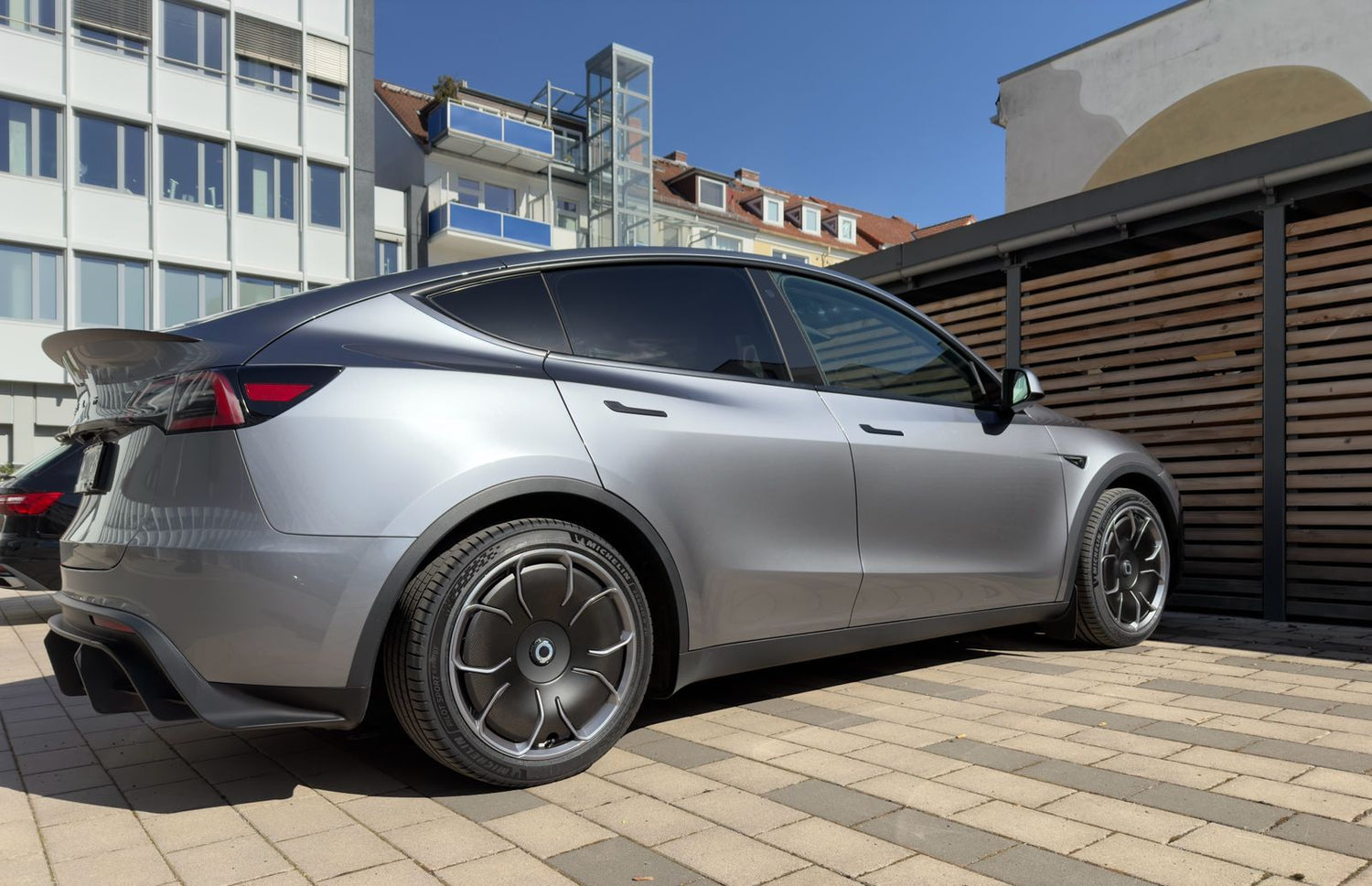 The New Aero Chela für Tesla Model 3/ Y SilentDrive.de
