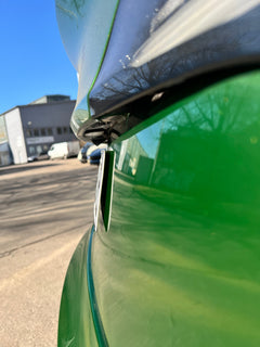Kennzeichenhalter Magnetisch CCULTEC für z.B. Tesla Model 3 / Y SilentDrive.de