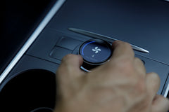 "The Knob" für Tesla Model S / 3 / X / Y / SilentDrive.de
