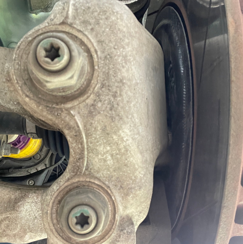 Carbon Bremsenbelüftung für Tesla Model 3 Performance SilentDrive.de
