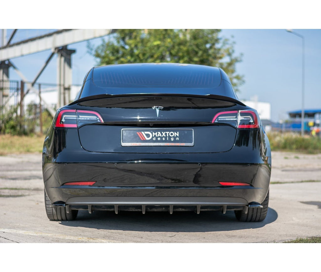 Heck Ansatz Diffusor für Tesla Model 3 – SilentDrive.de