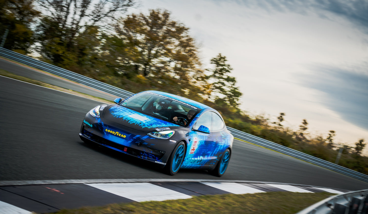 Tesla Model 3 KW V3 Gewindefahrwerk KW Suspension